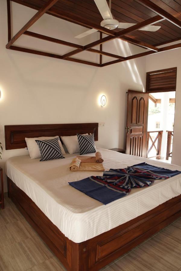 Surf Nest Hiriketiya Hotel ดิคเวลลา ภายนอก รูปภาพ