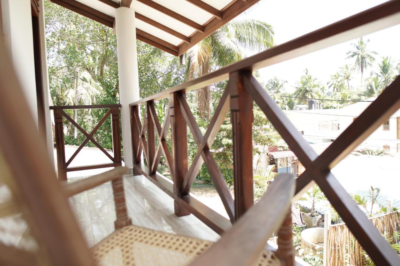 Surf Nest Hiriketiya Hotel ดิคเวลลา ภายนอก รูปภาพ