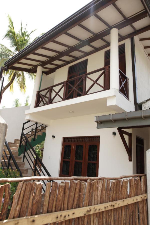 Surf Nest Hiriketiya Hotel ดิคเวลลา ภายนอก รูปภาพ