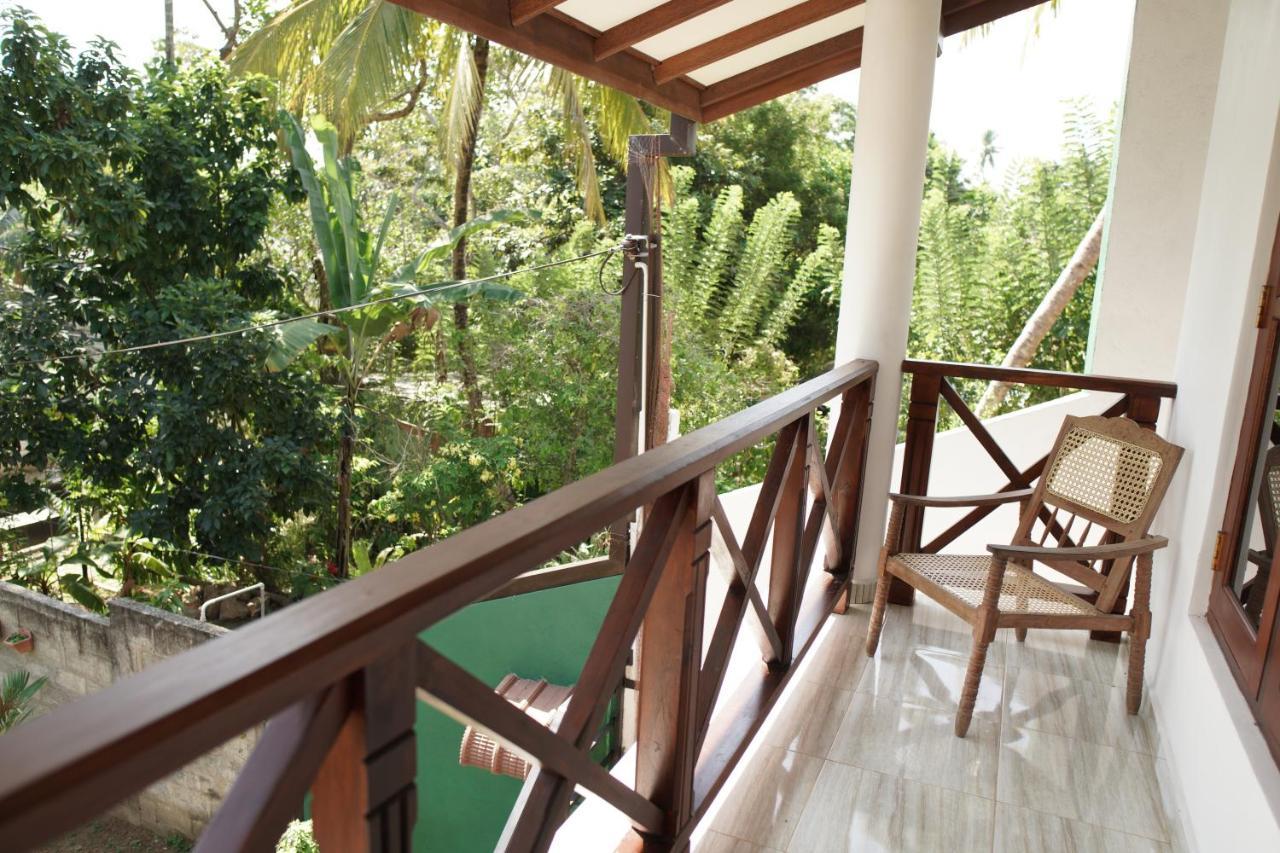 Surf Nest Hiriketiya Hotel ดิคเวลลา ภายนอก รูปภาพ